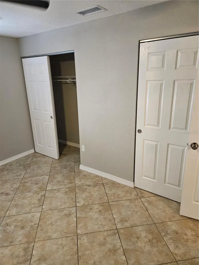 2744 Hidden Lake Boulevard Sarasota FL 34237
