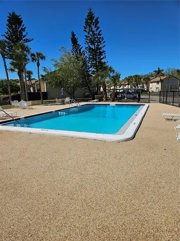 2744 Hidden Lake Boulevard Sarasota FL 34237