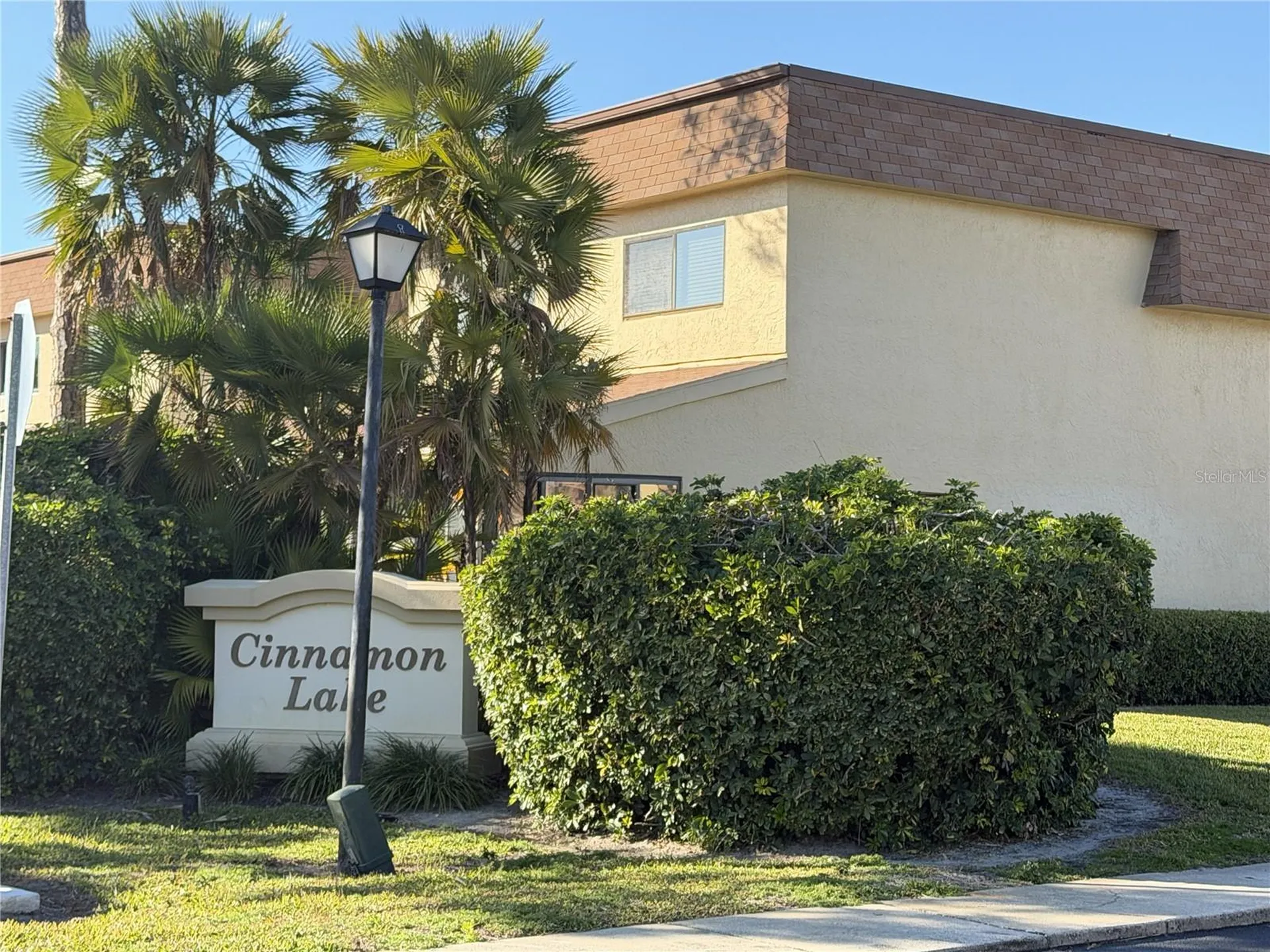 8414 17th Street N St Petersburg FL 33702