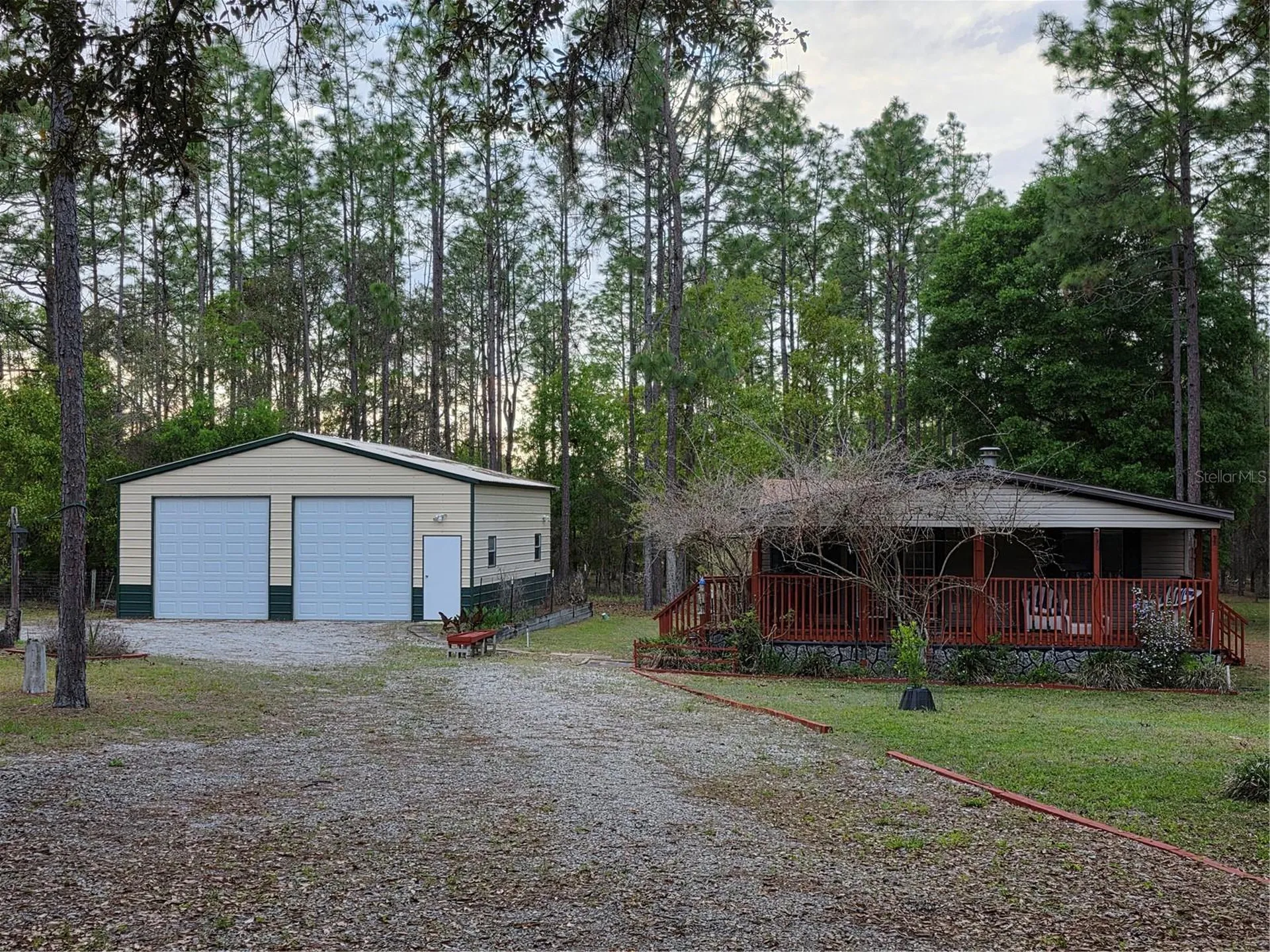 110 Hill Top Loop Hawthorne FL 32640