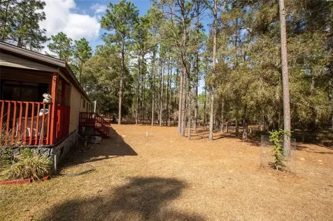 110 Hill Top Loop Hawthorne FL 32640
