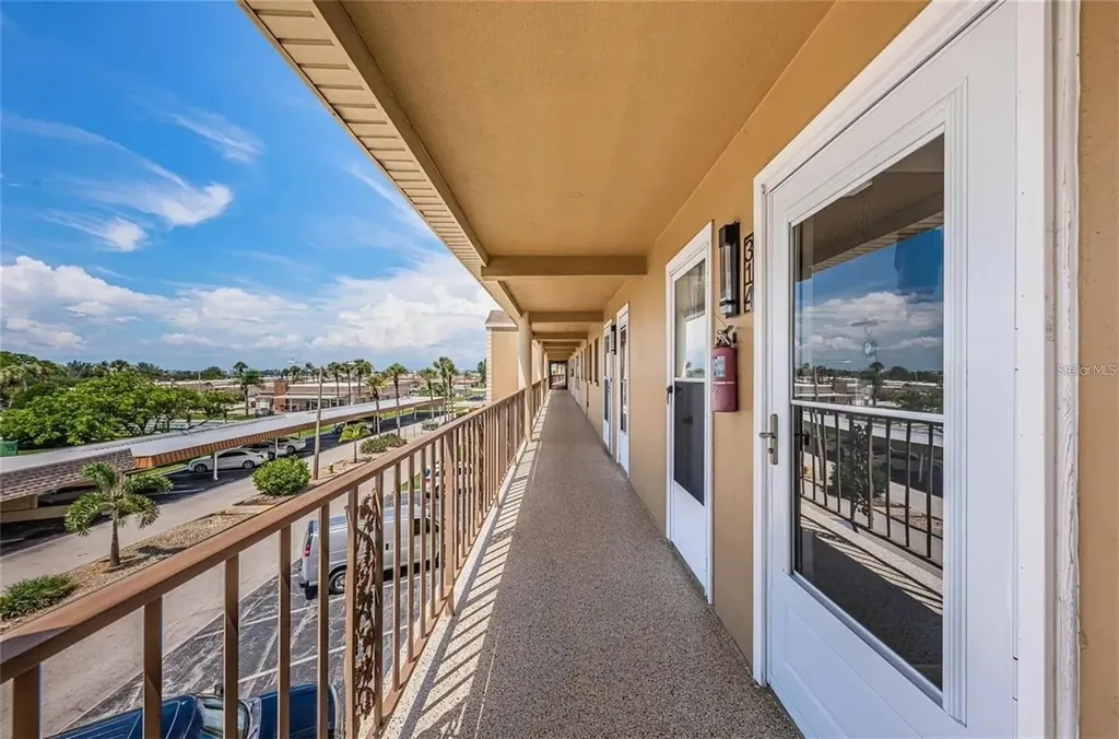 1 Boca Ciega Point Boulevard St Petersburg FL 33708