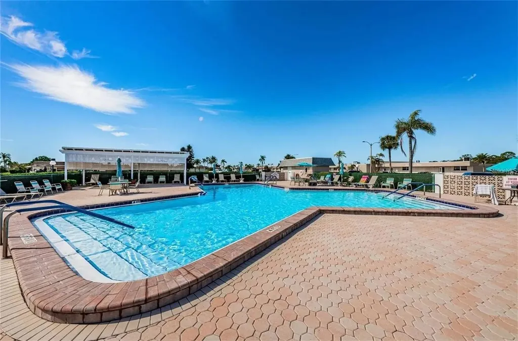 1 Boca Ciega Point Boulevard St Petersburg FL 33708