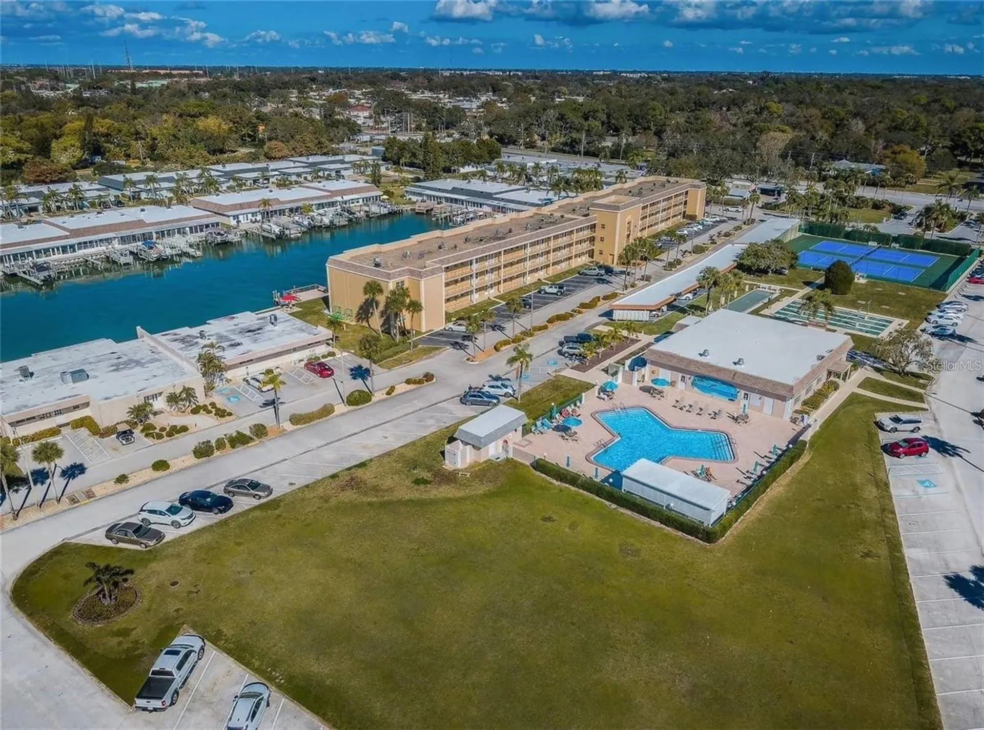 1 Boca Ciega Point Boulevard St Petersburg FL 33708