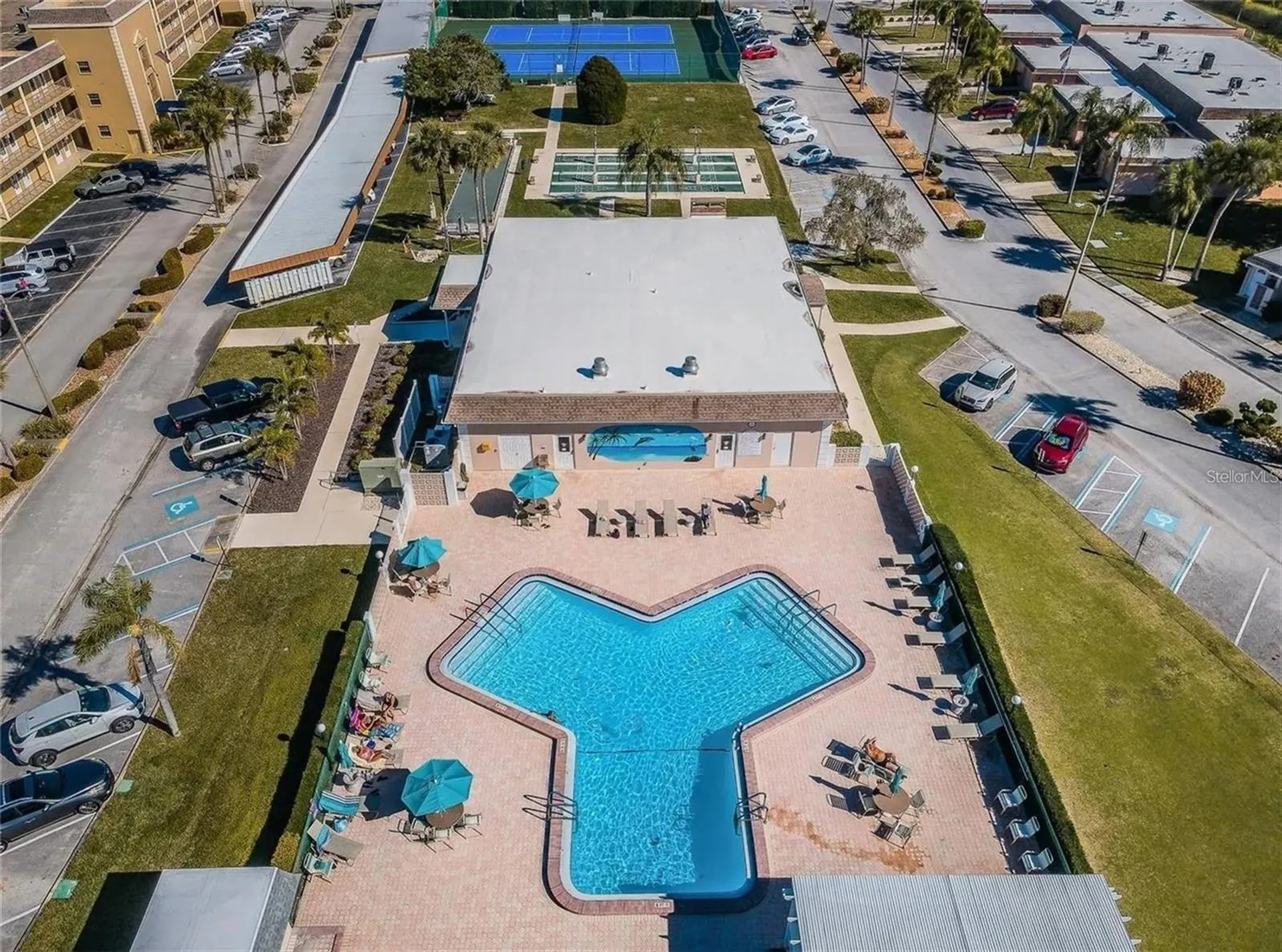 1 Boca Ciega Point Boulevard St Petersburg FL 33708
