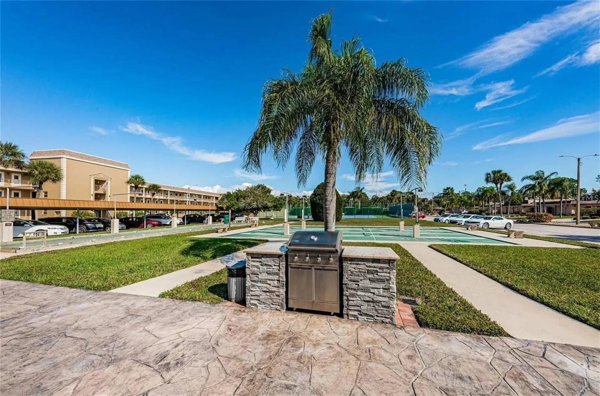 1 Boca Ciega Point Boulevard St Petersburg FL 33708