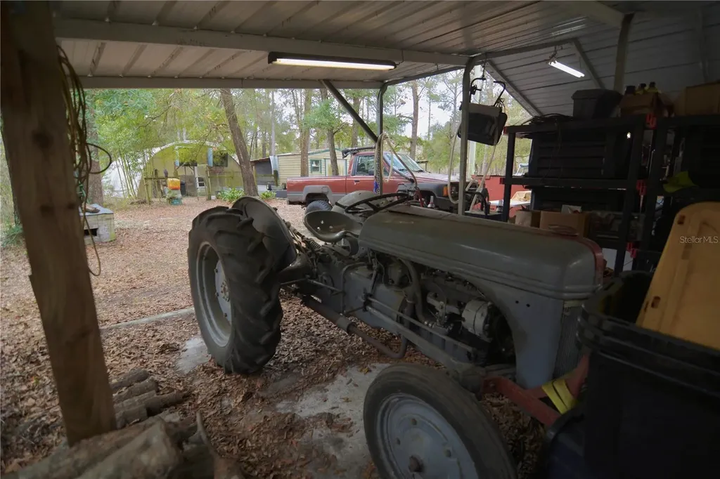 210 Tucker Springs Road Sopchoppy FL 32358