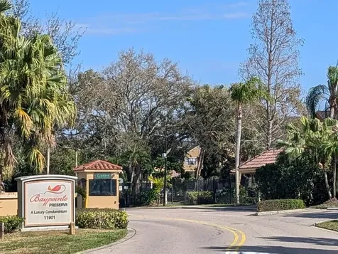 11901 N 4th Street N St Petersburg FL 33716