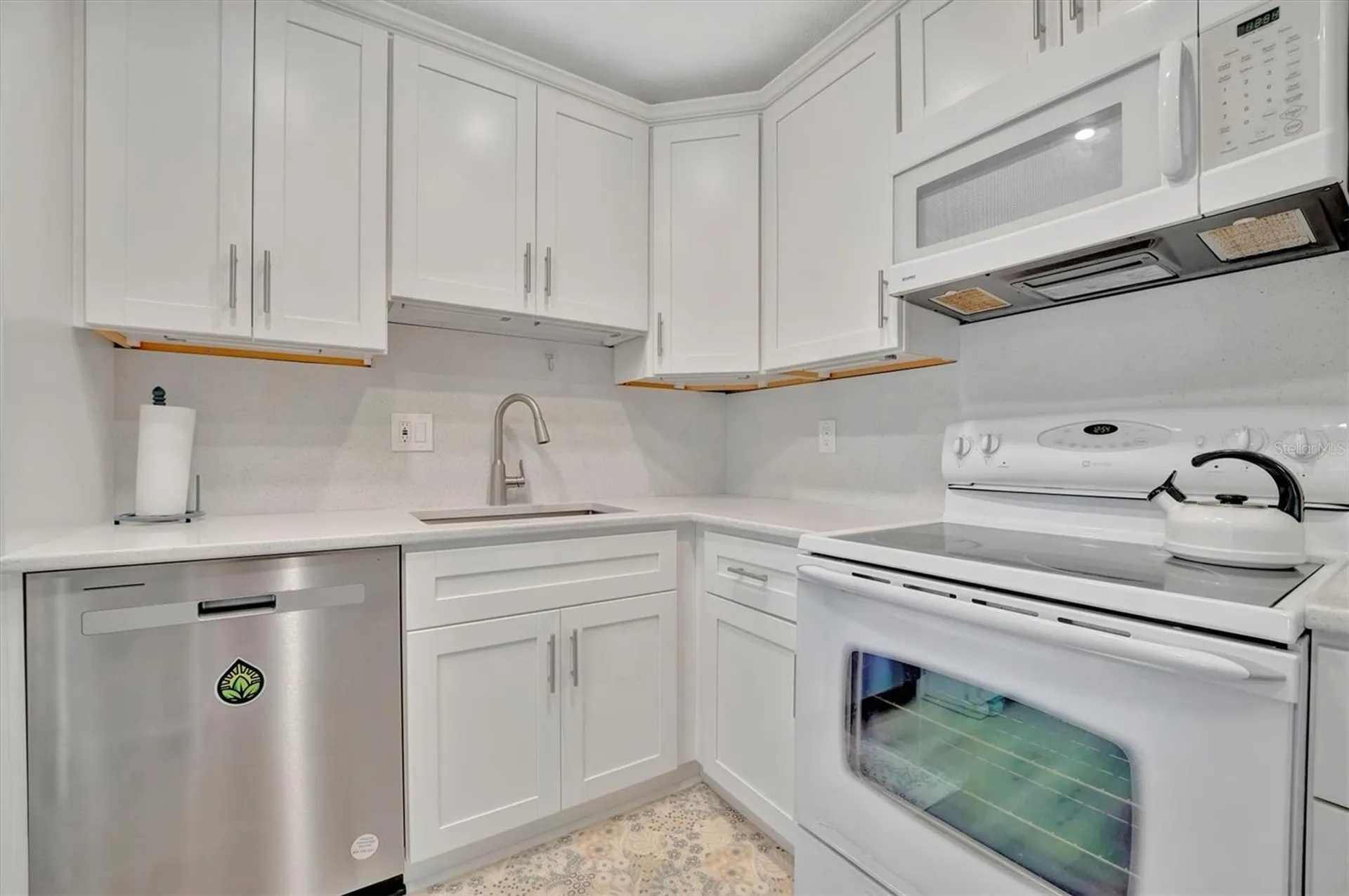 4105 35th Avenue W Bradenton FL 34205