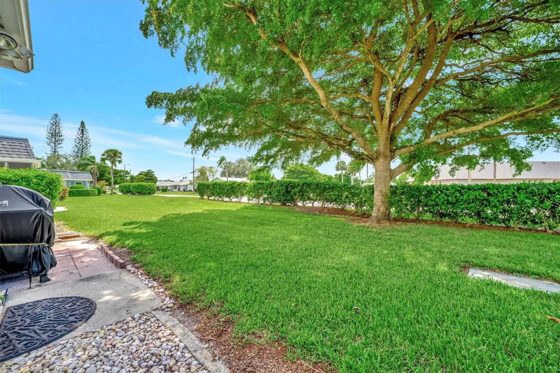 4105 35th Avenue W Bradenton FL 34205