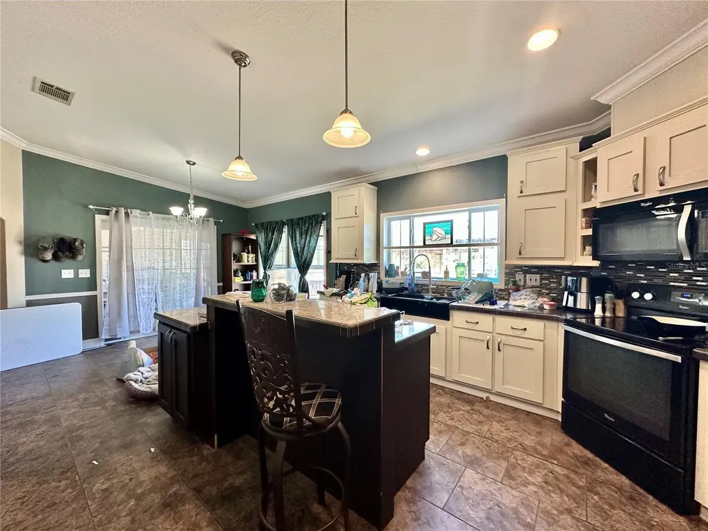 237 SW Baron Glen Fort White FL 32038