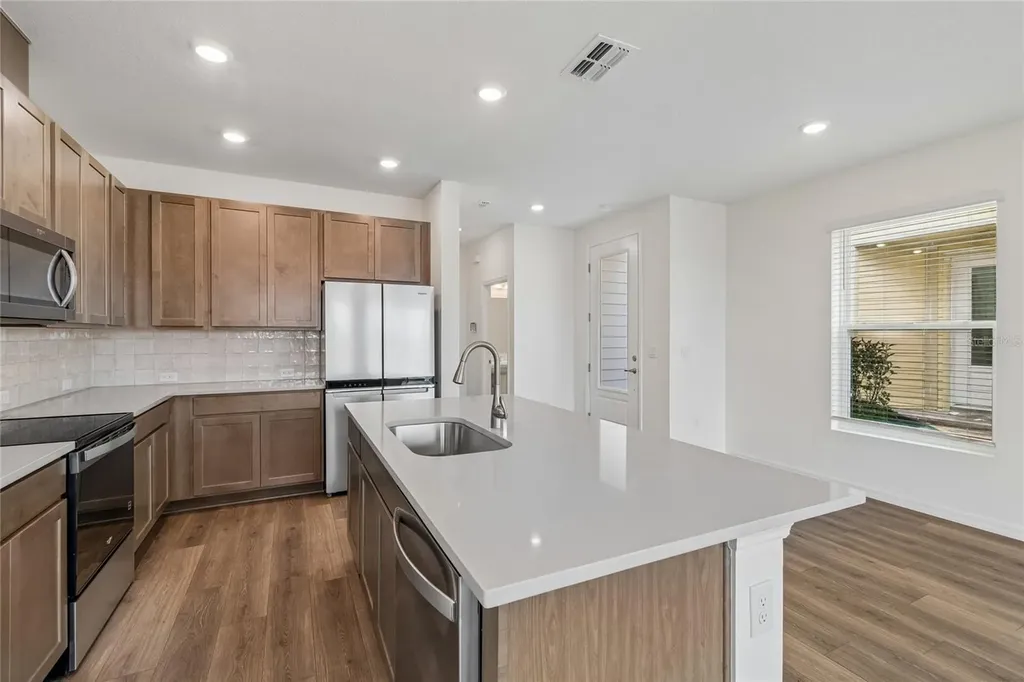 6347 Jensen View Avenue Apollo Beach FL 33572