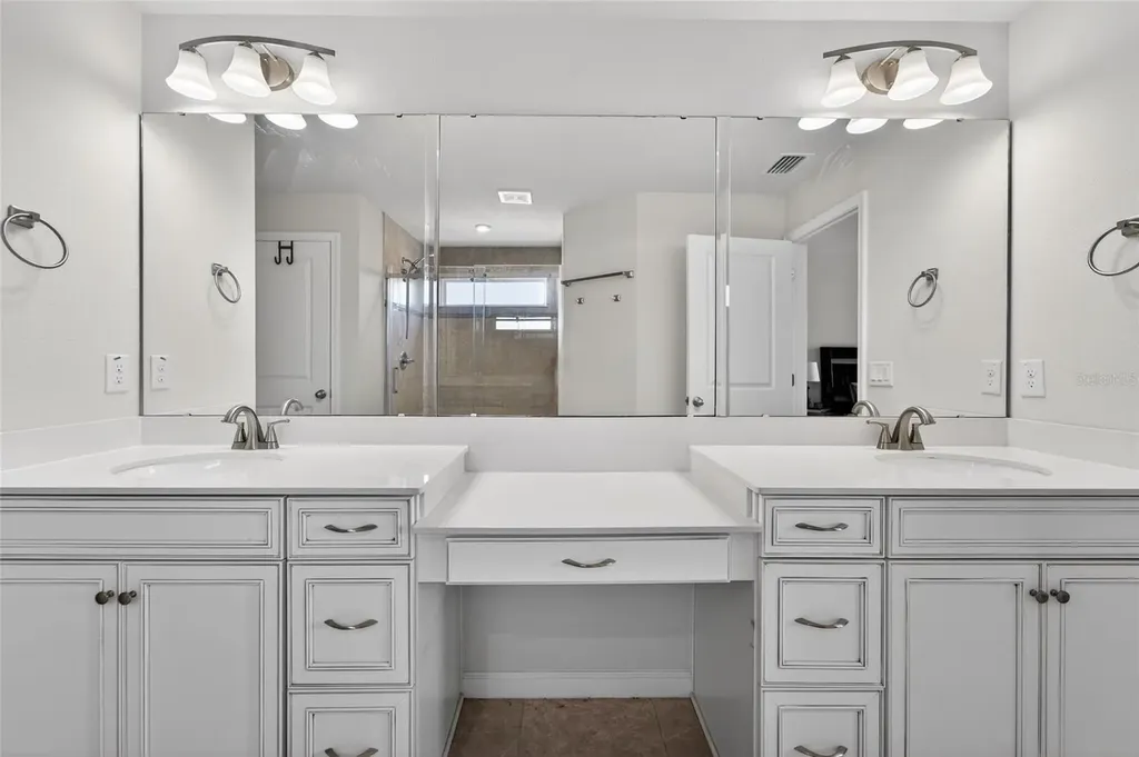 12273 Blue Pacific Drive Riverview FL 33579