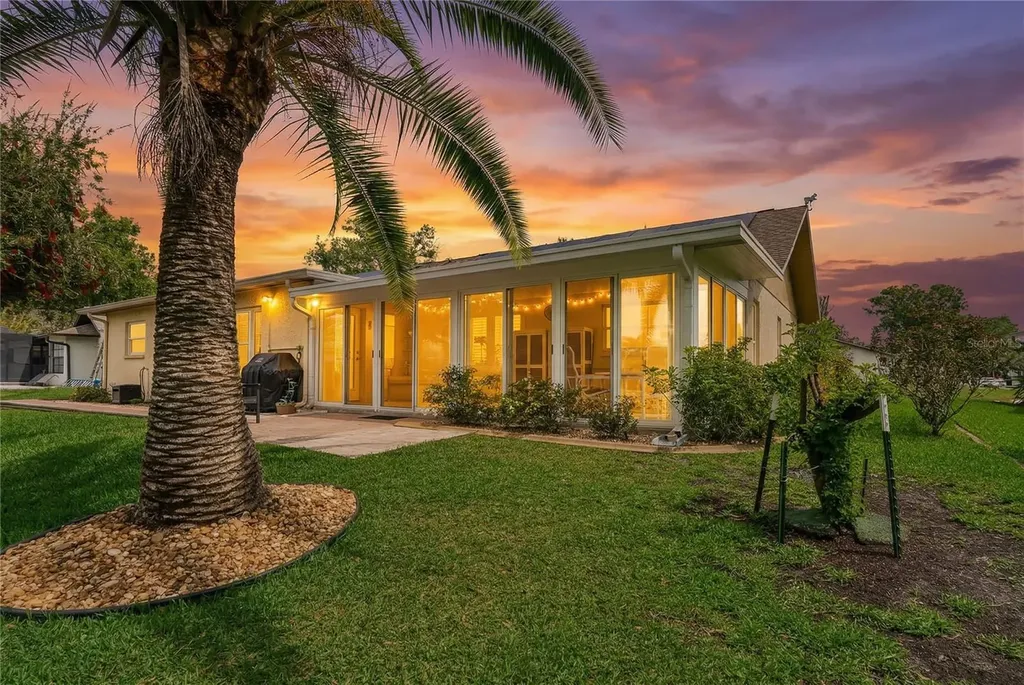 3817 Erin Brook Drive New Port Richey FL 34655