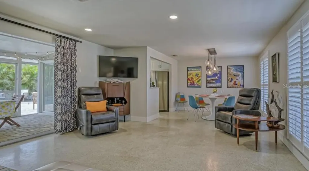 2904 Homasassa Road Sarasota FL 34239