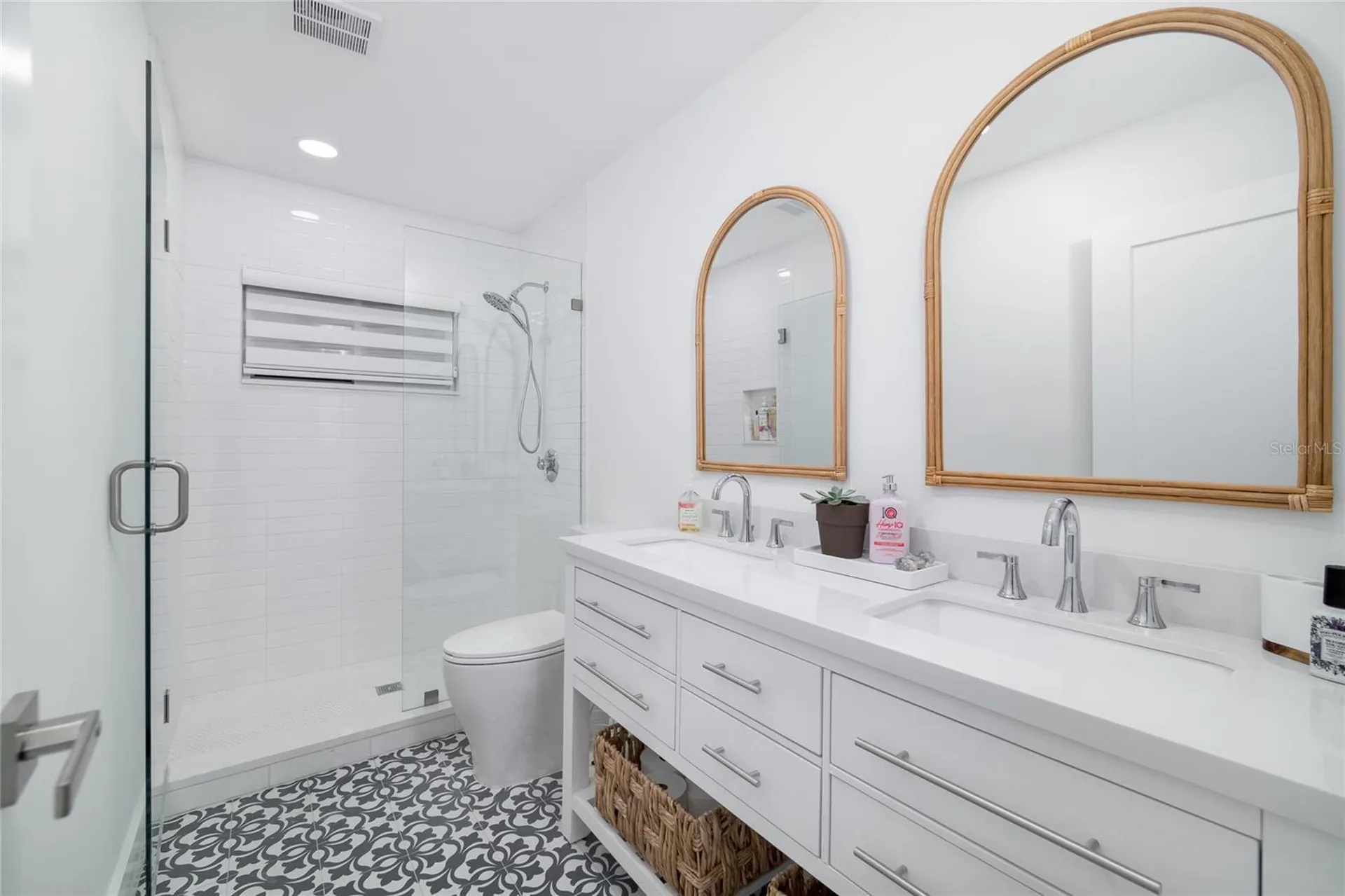 1104 Beach Trail Indian Rocks Beach FL 33785