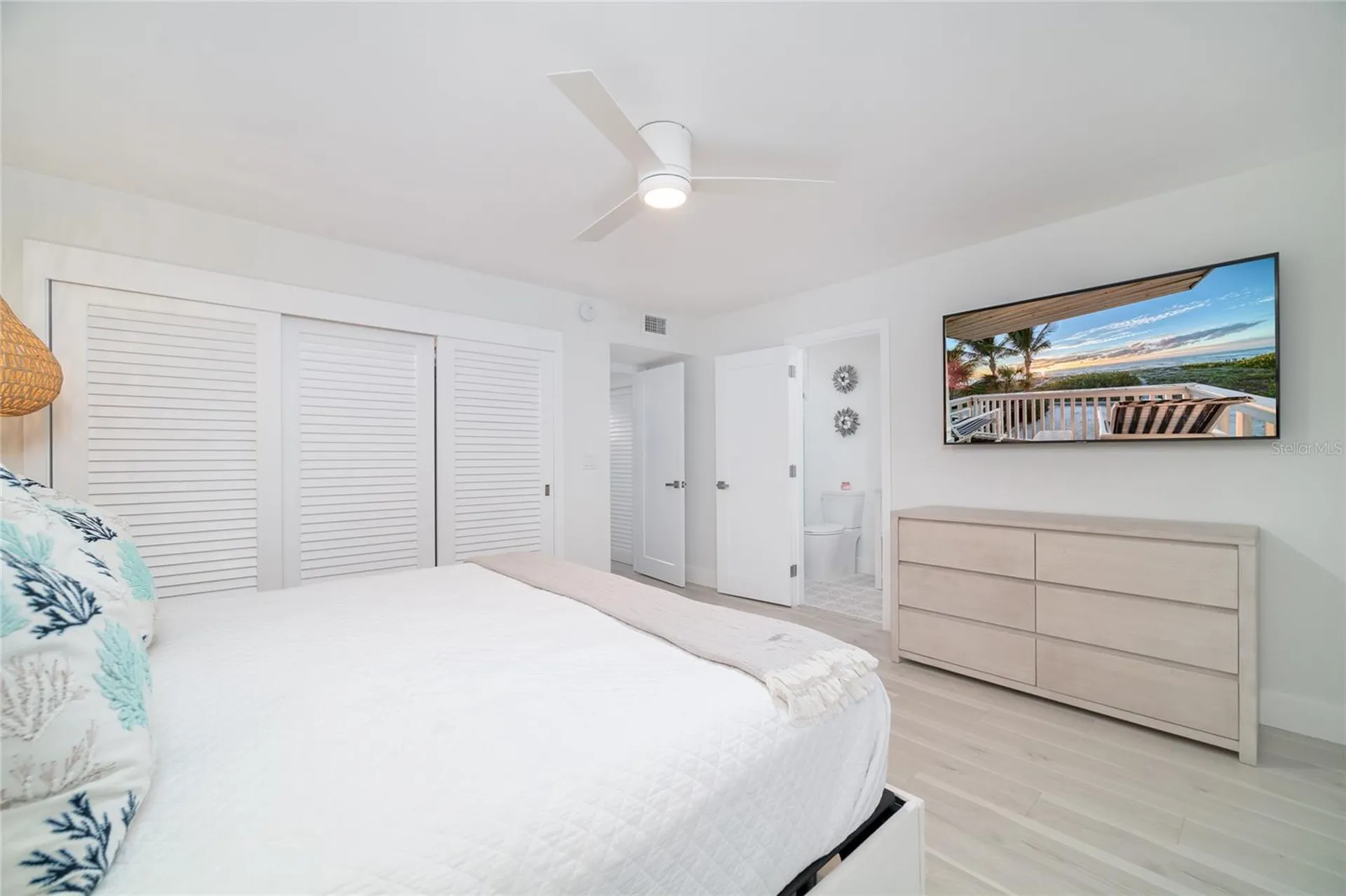 1104 Beach Trail Indian Rocks Beach FL 33785