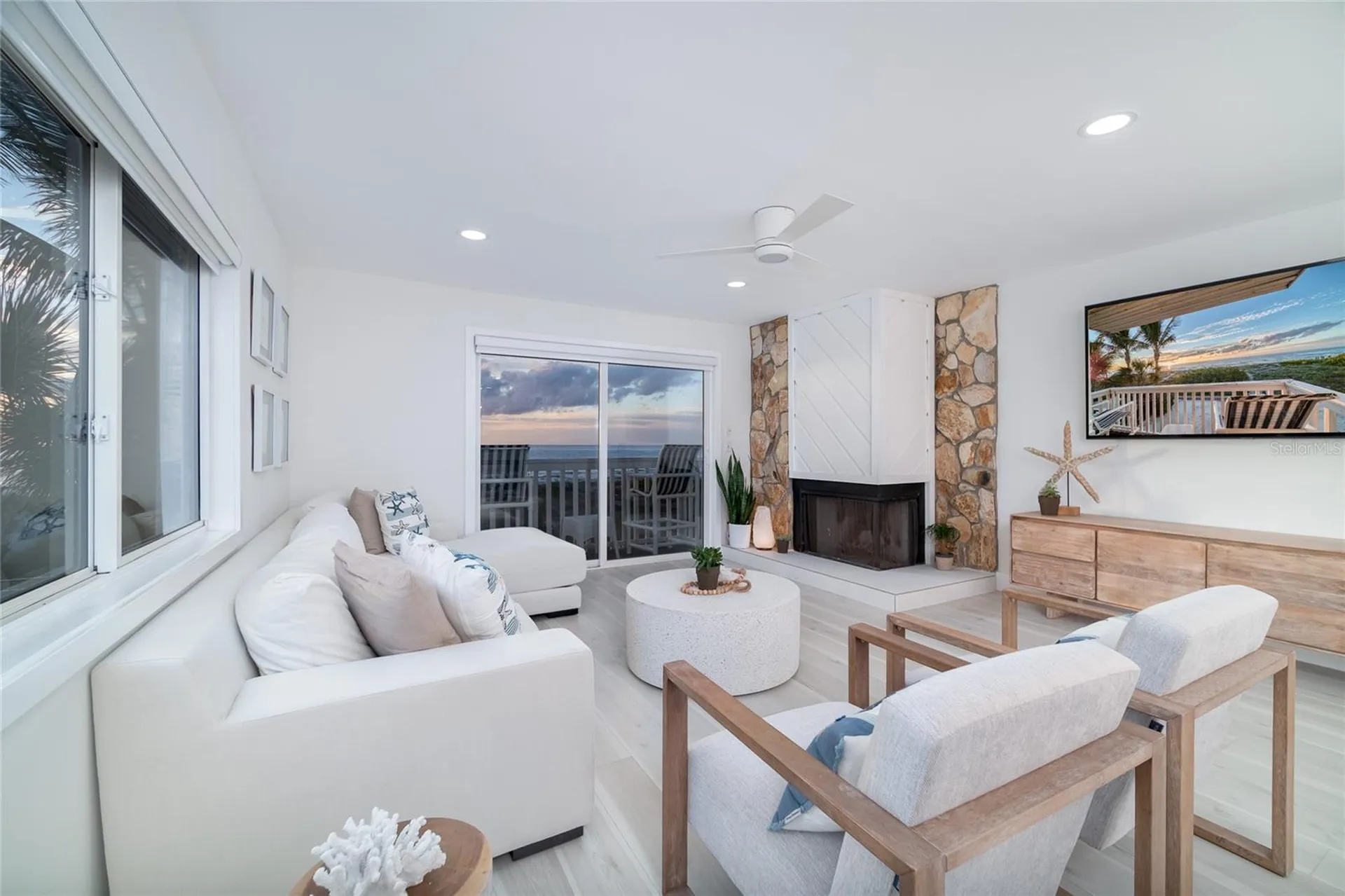 1104 Beach Trail Indian Rocks Beach FL 33785