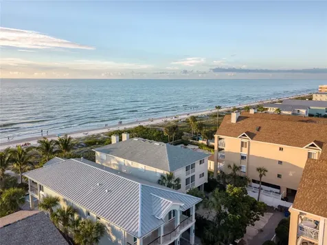 1104 Beach Trail Indian Rocks Beach FL 33785