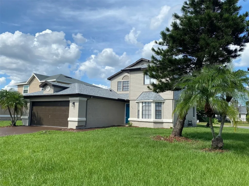 198 N Lake Court Kissimmee FL 34743
