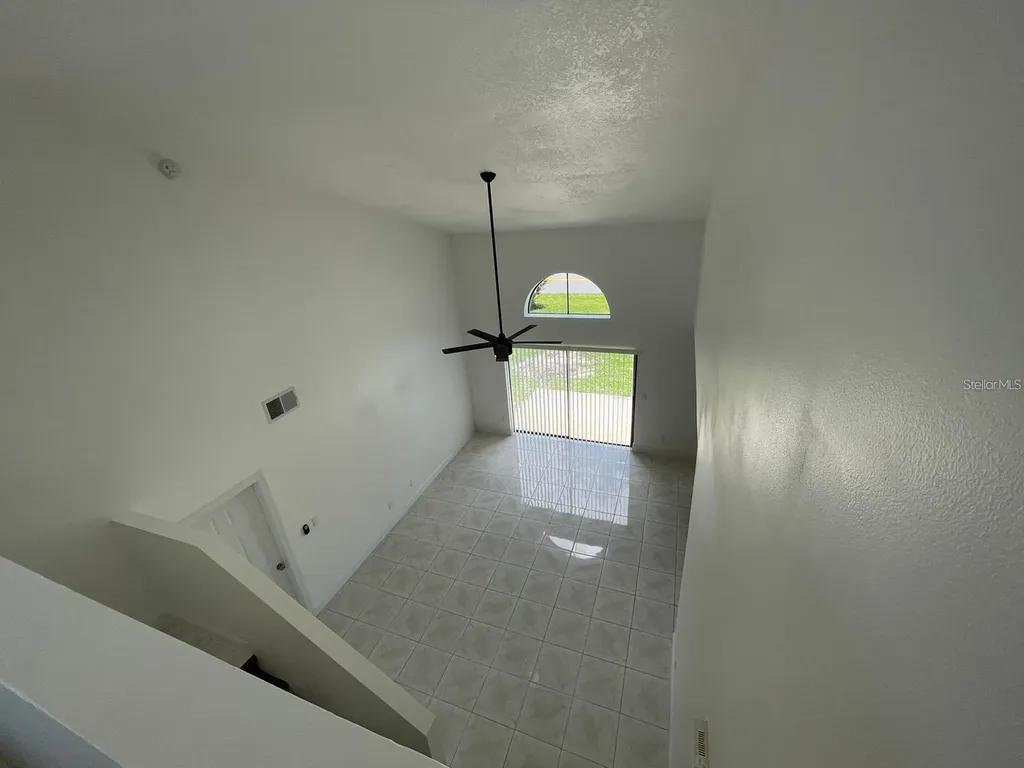 198 N Lake Court Kissimmee FL 34743