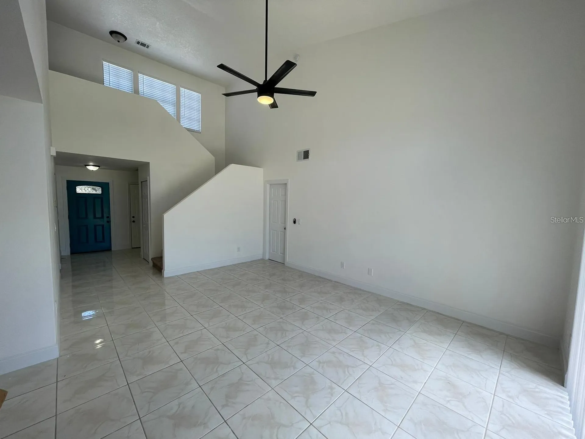 198 N Lake Court Kissimmee FL 34743