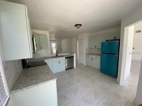 198 N Lake Court Kissimmee FL 34743