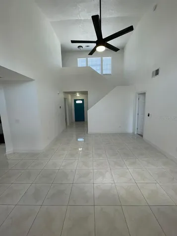 198 N Lake Court Kissimmee FL 34743