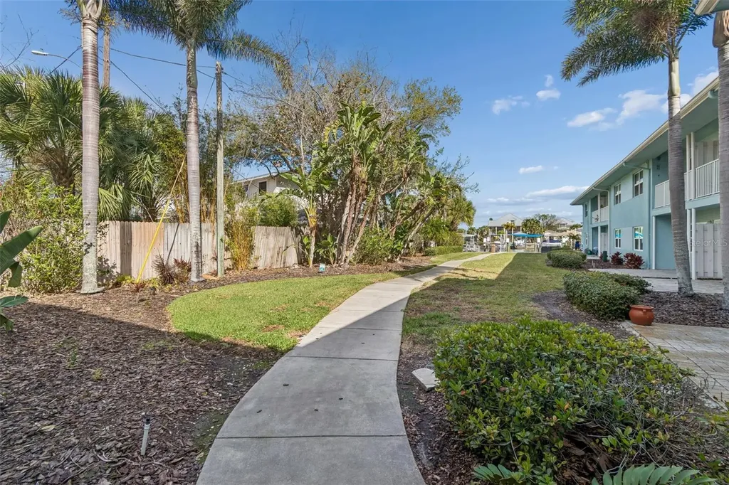 300 Venetian Drive Clearwater FL 33755