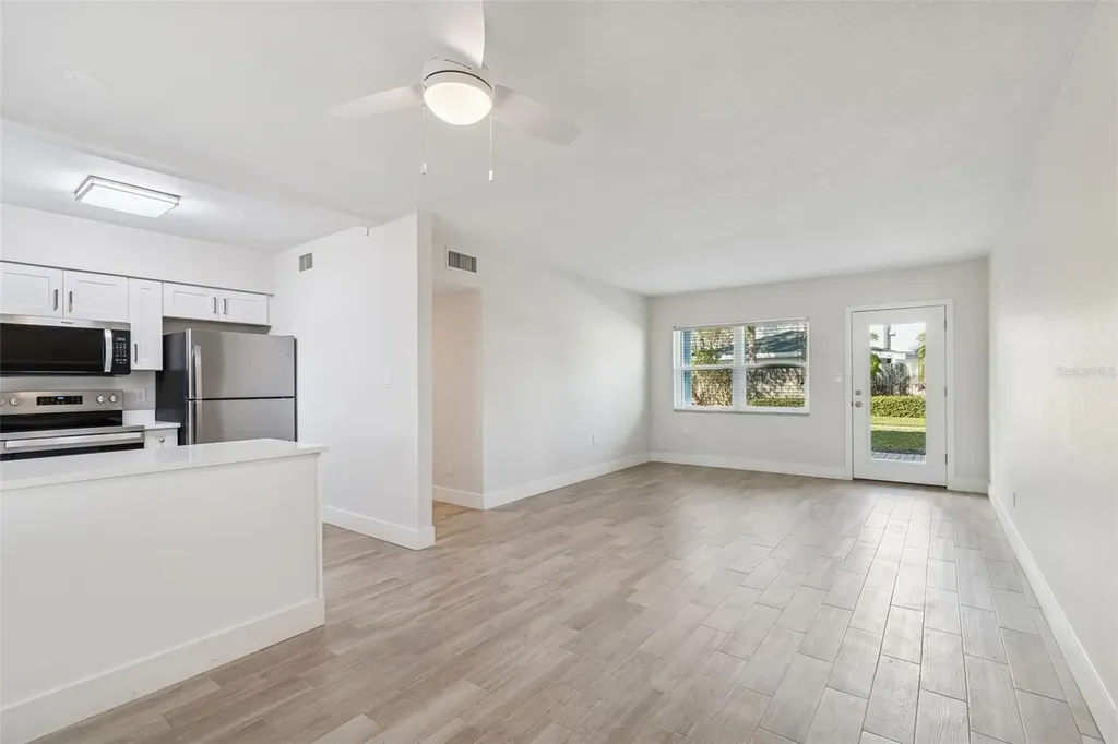 300 Venetian Drive Clearwater FL 33755