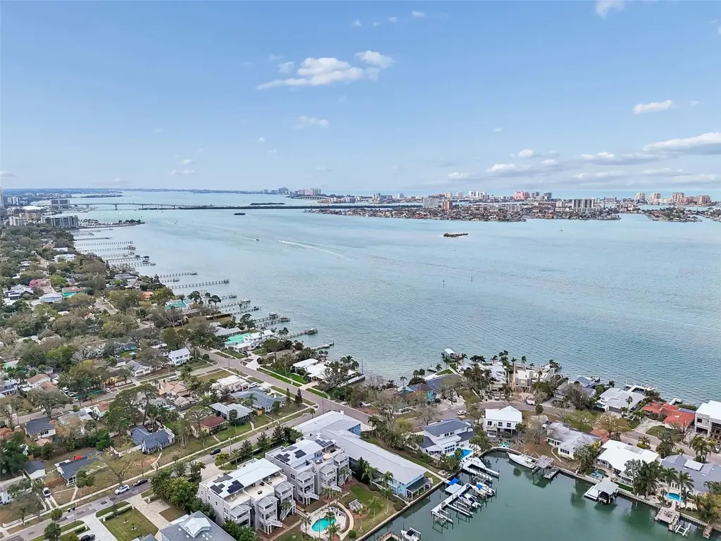 300 Venetian Drive Clearwater FL 33755
