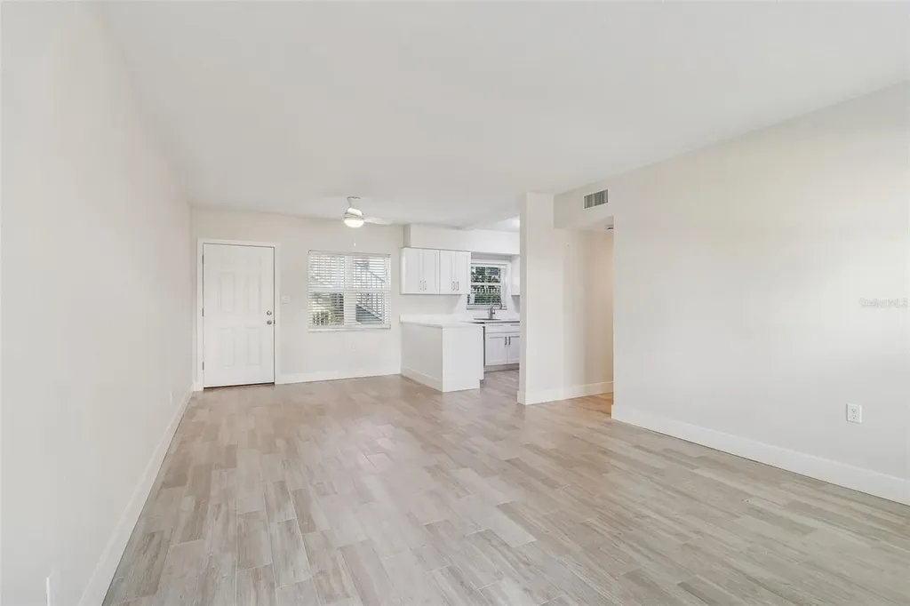 300 Venetian Drive Clearwater FL 33755