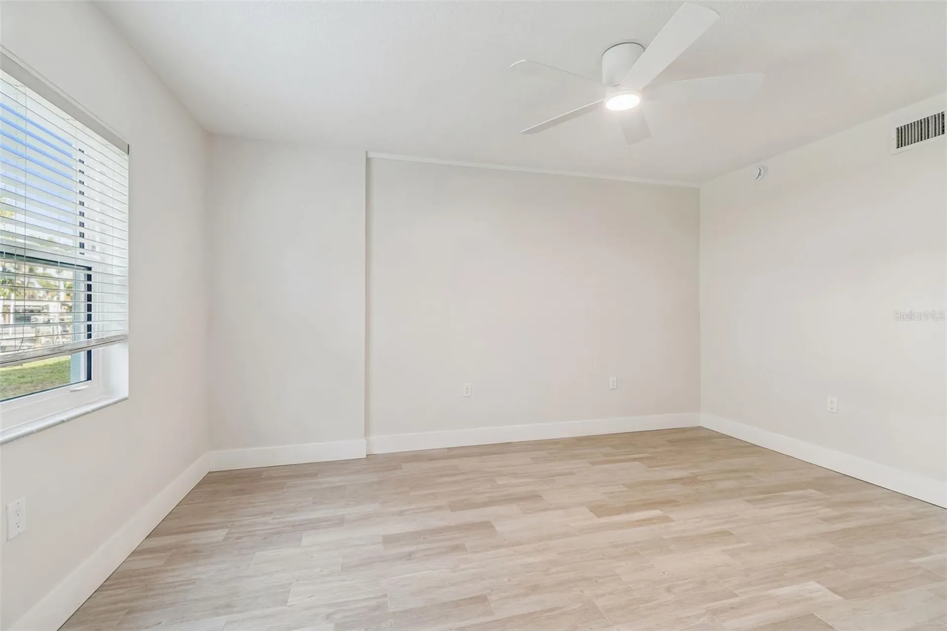 300 Venetian Drive Clearwater FL 33755