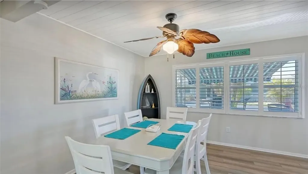 1019 Beach Manor Center Venice FL 34285