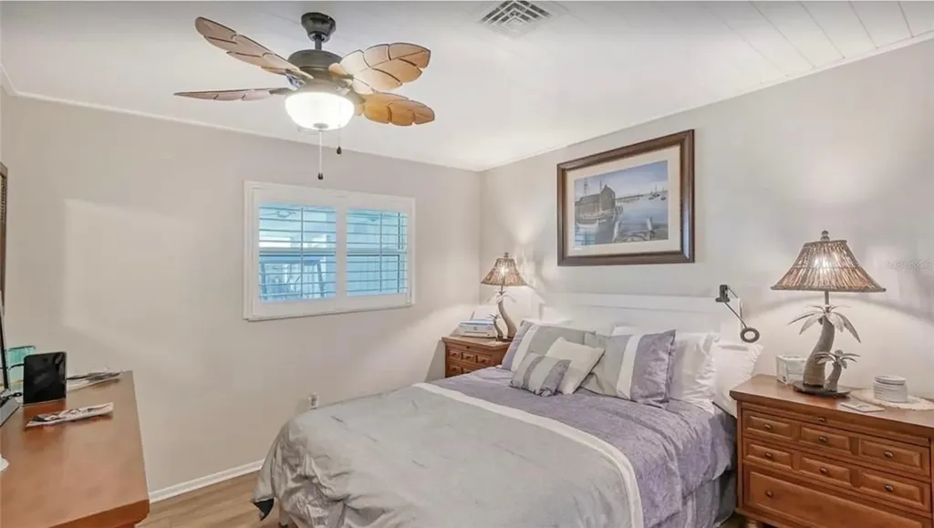1019 Beach Manor Center Venice FL 34285