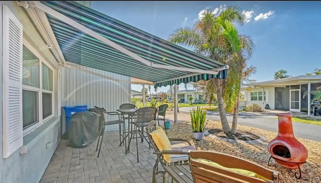 1019 Beach Manor Center Venice FL 34285
