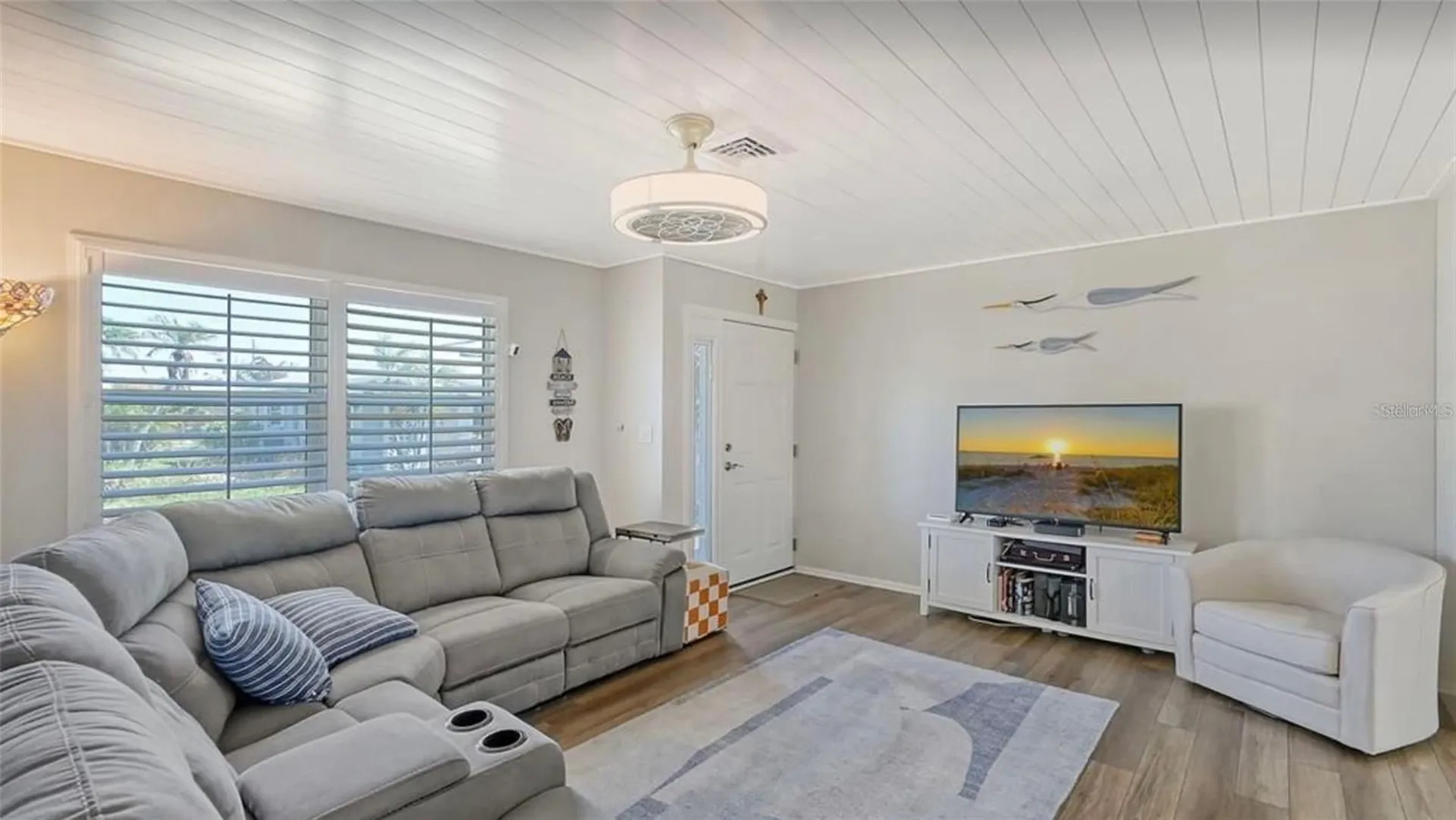 1019 Beach Manor Center Venice FL 34285