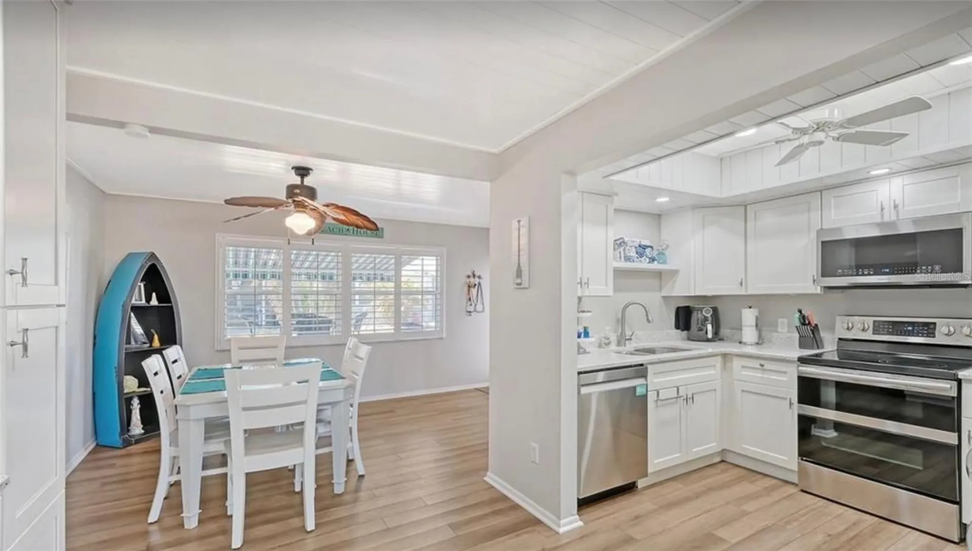 1019 Beach Manor Center Venice FL 34285