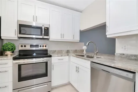 5100 Burchette Road Tampa FL 33647