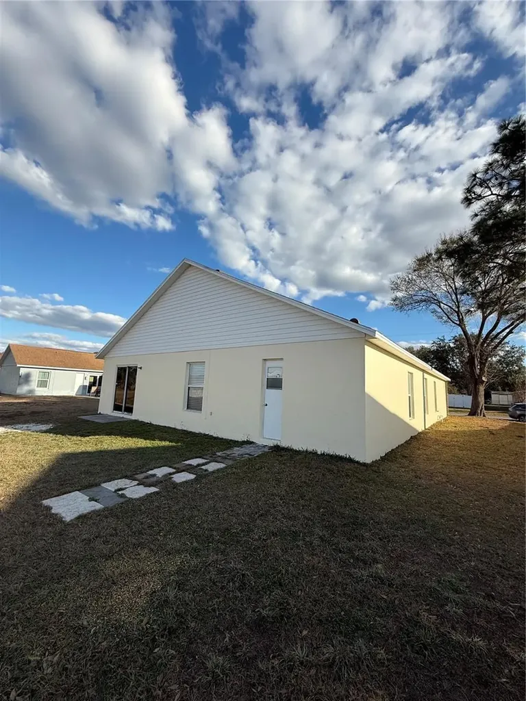 1020 Derbyshire Drive Kissimmee FL 34758