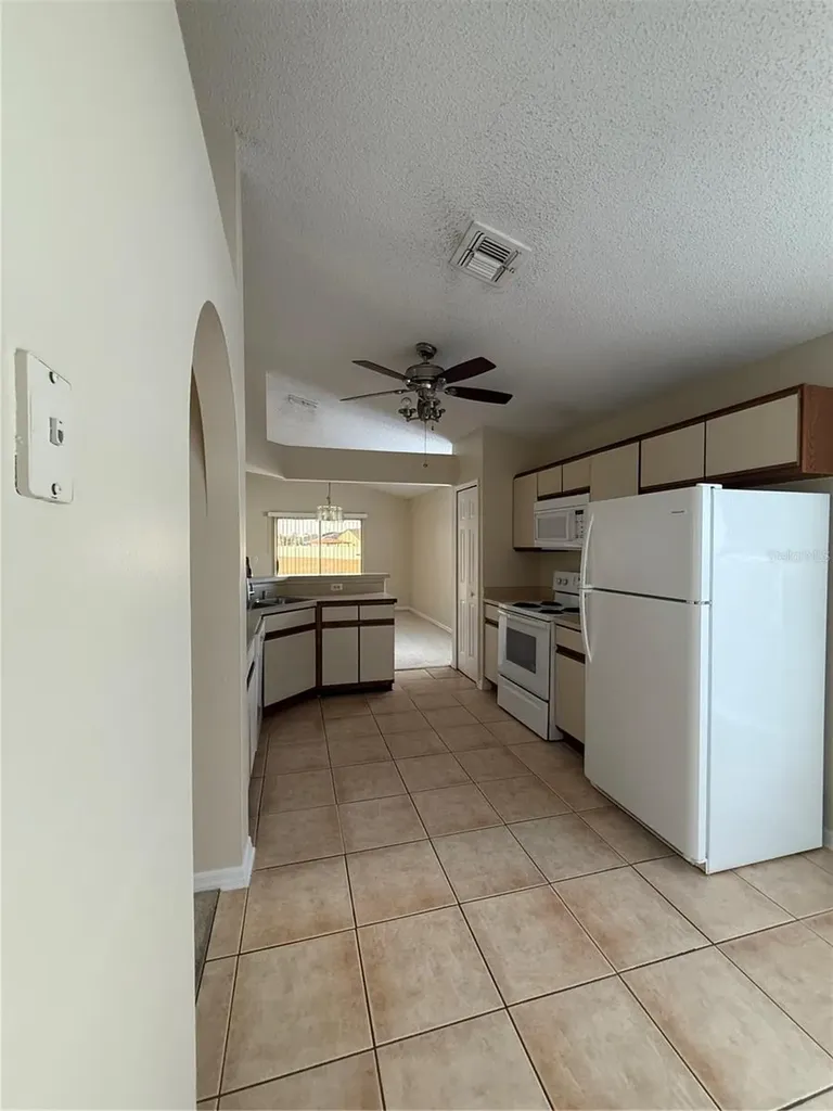 1020 Derbyshire Drive Kissimmee FL 34758