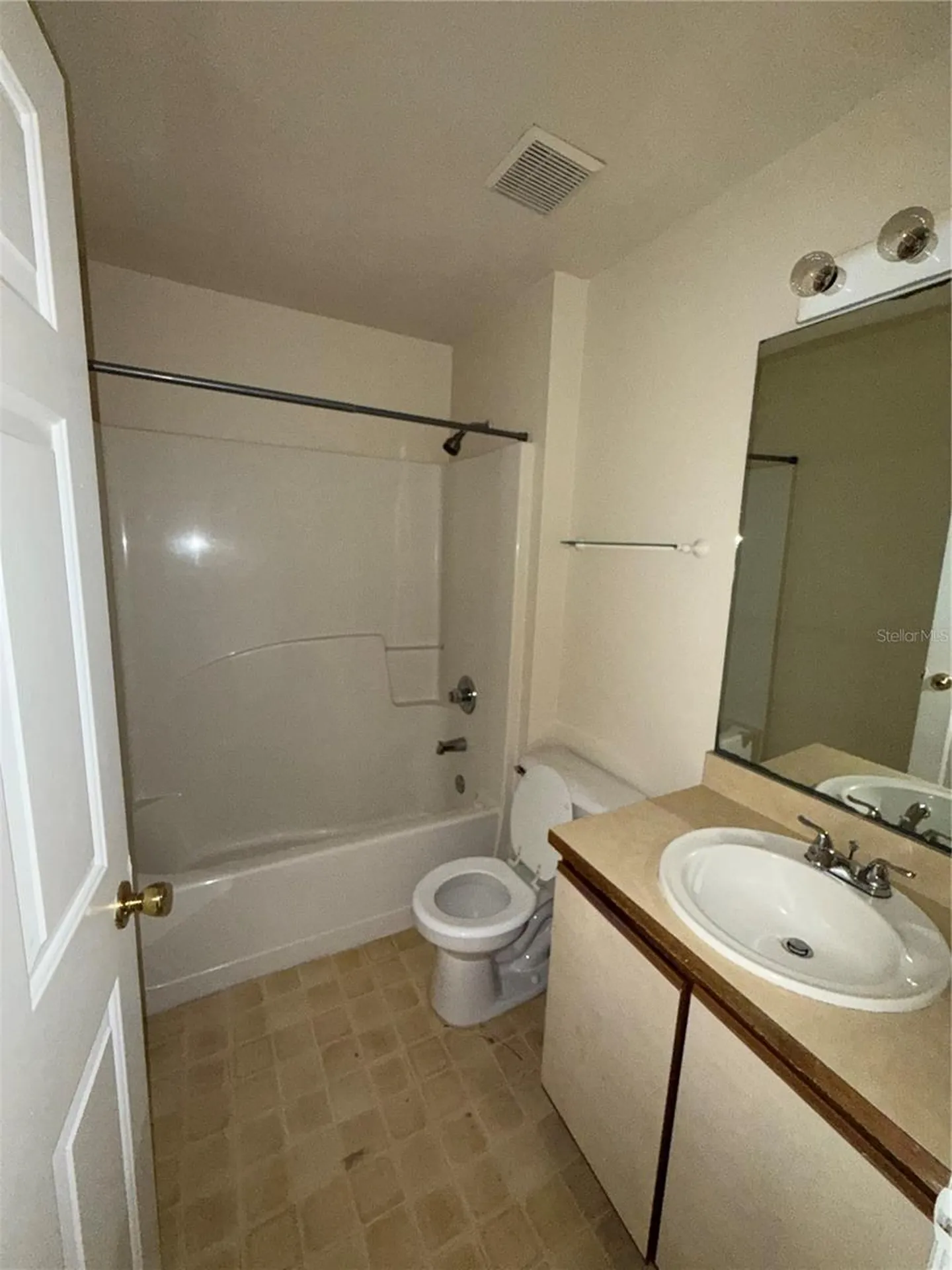 1020 Derbyshire Drive Kissimmee FL 34758