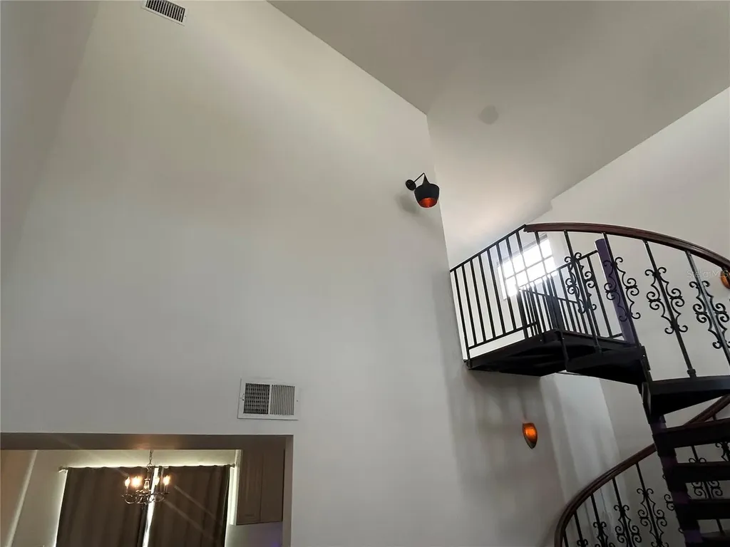 6515 Mauna Loa Boulevard Sarasota FL 34241