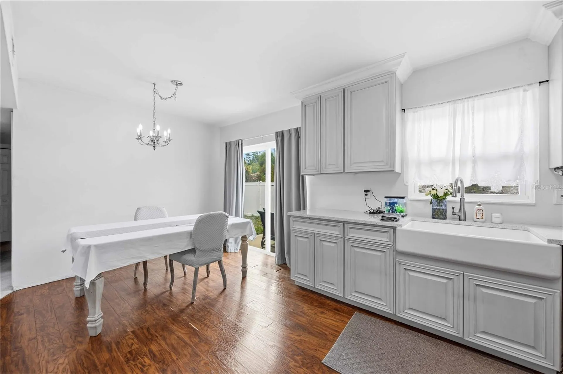 6515 Mauna Loa Boulevard Sarasota FL 34241