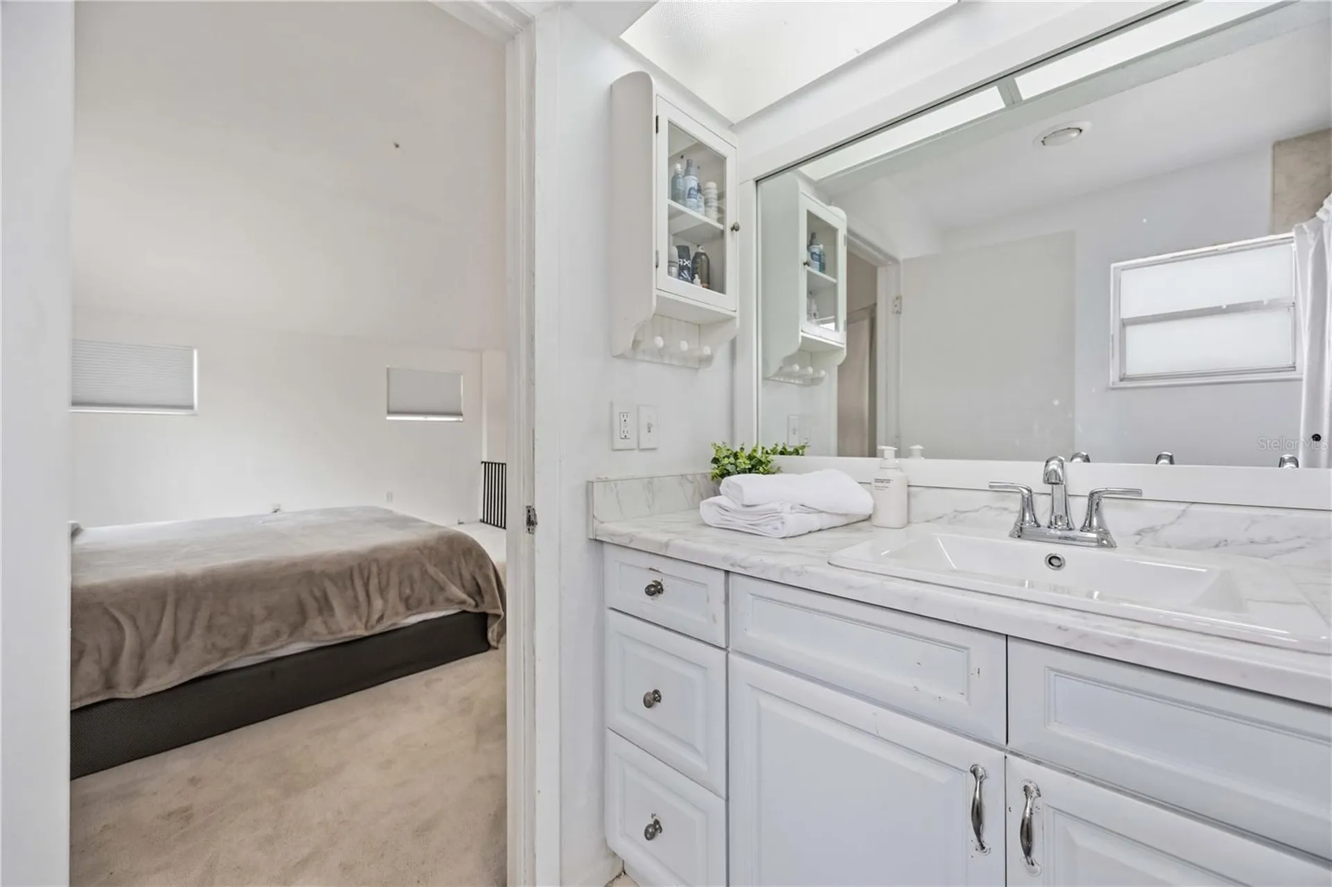 6515 Mauna Loa Boulevard Sarasota FL 34241