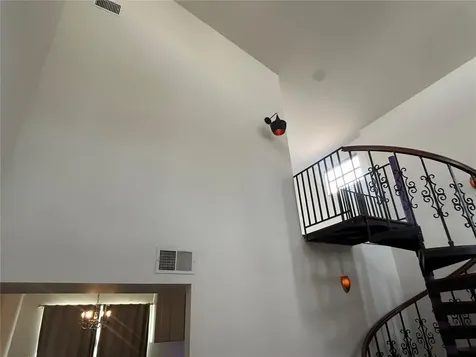 6515 Mauna Loa Boulevard Sarasota FL 34241
