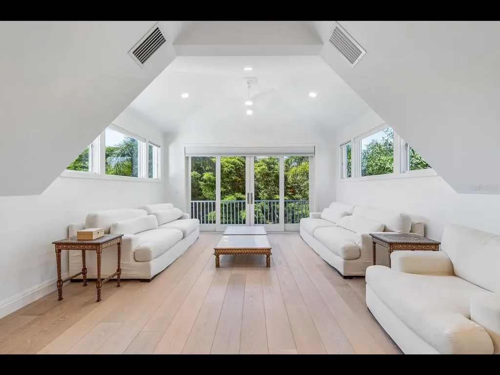 2021 20th Street W Boca Grande FL 33921