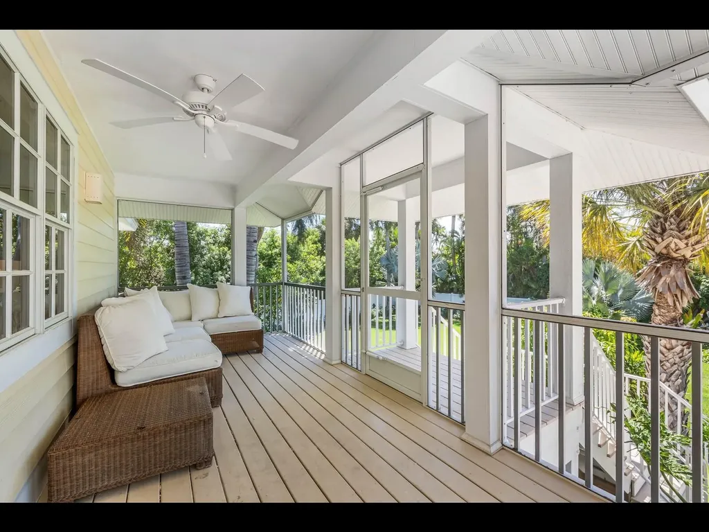 2021 20th Street W Boca Grande FL 33921
