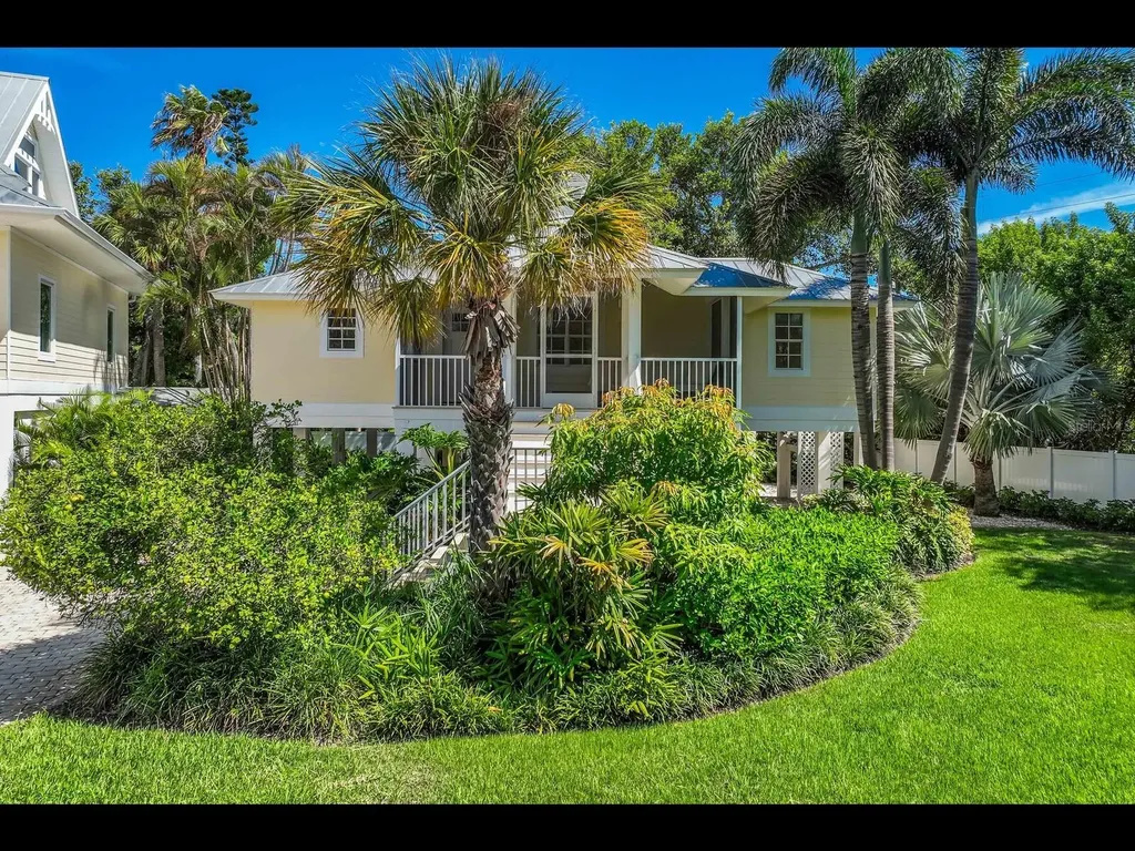 2021 20th Street W Boca Grande FL 33921