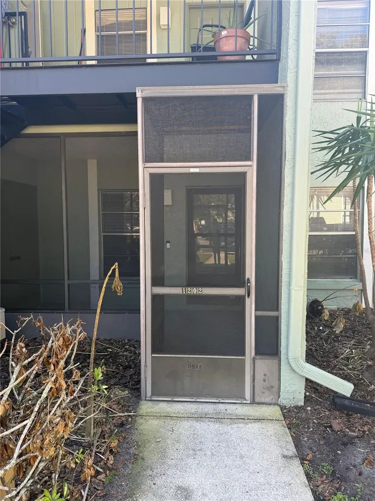 4834 S Semoran Boulevard Orlando FL 32822